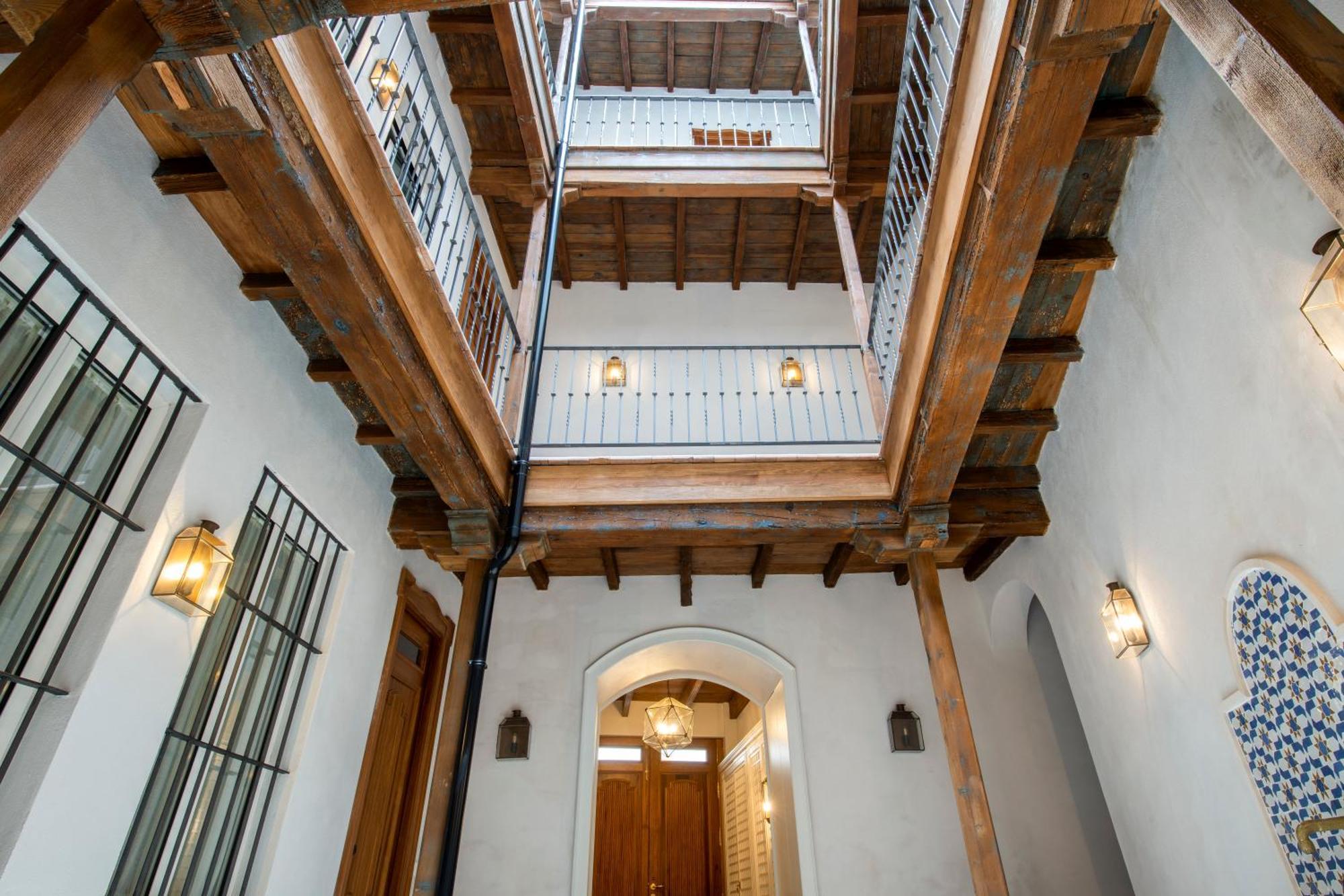 Casa Pilatos Luxury Apartments Seville Exterior photo